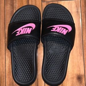 Nike slides